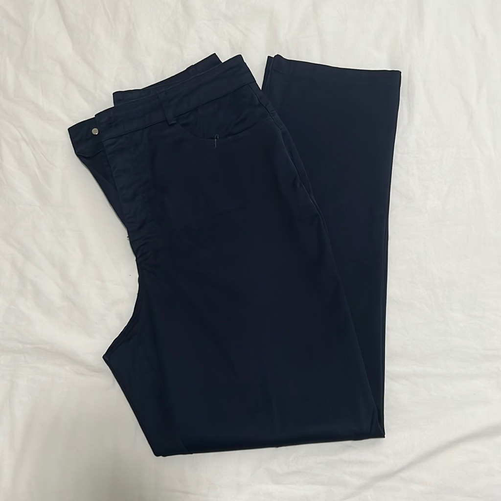 St. John Sport By Marie Gray Navy Blue Pants